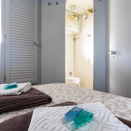 Boat Accommodations Barcelona San Adrián de Besós Zewnętrze zdjęcie