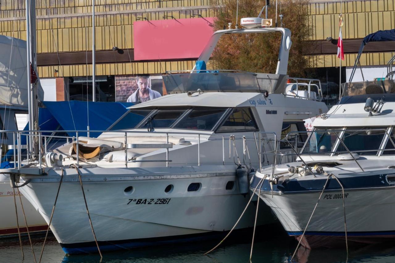 Boat Accommodations Barcelona San Adrián de Besós Zewnętrze zdjęcie