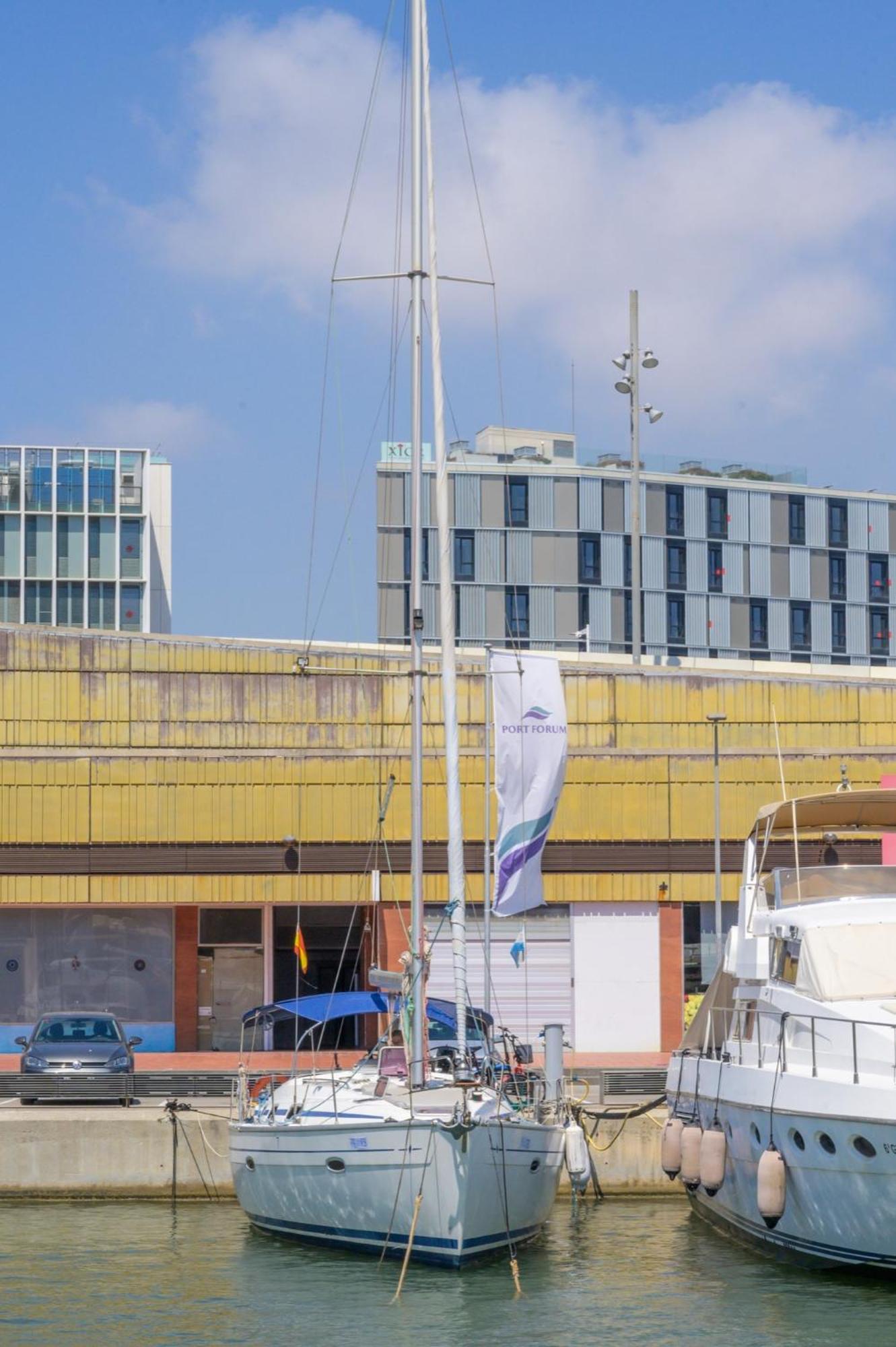 Boat Accommodations Barcelona San Adrián de Besós Zewnętrze zdjęcie