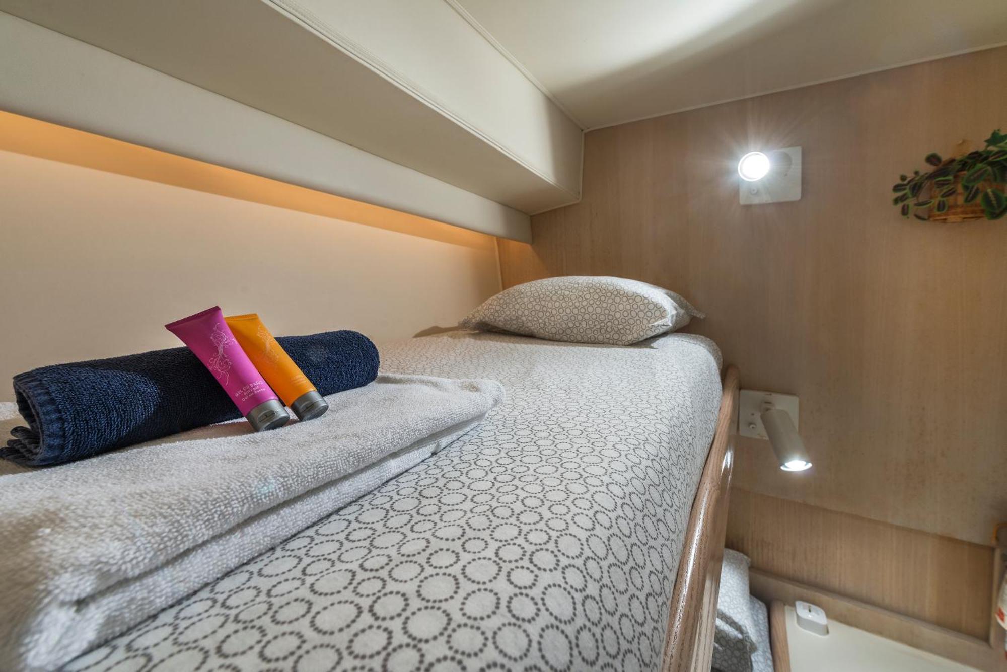 Boat Accommodations Barcelona San Adrián de Besós Pokój zdjęcie