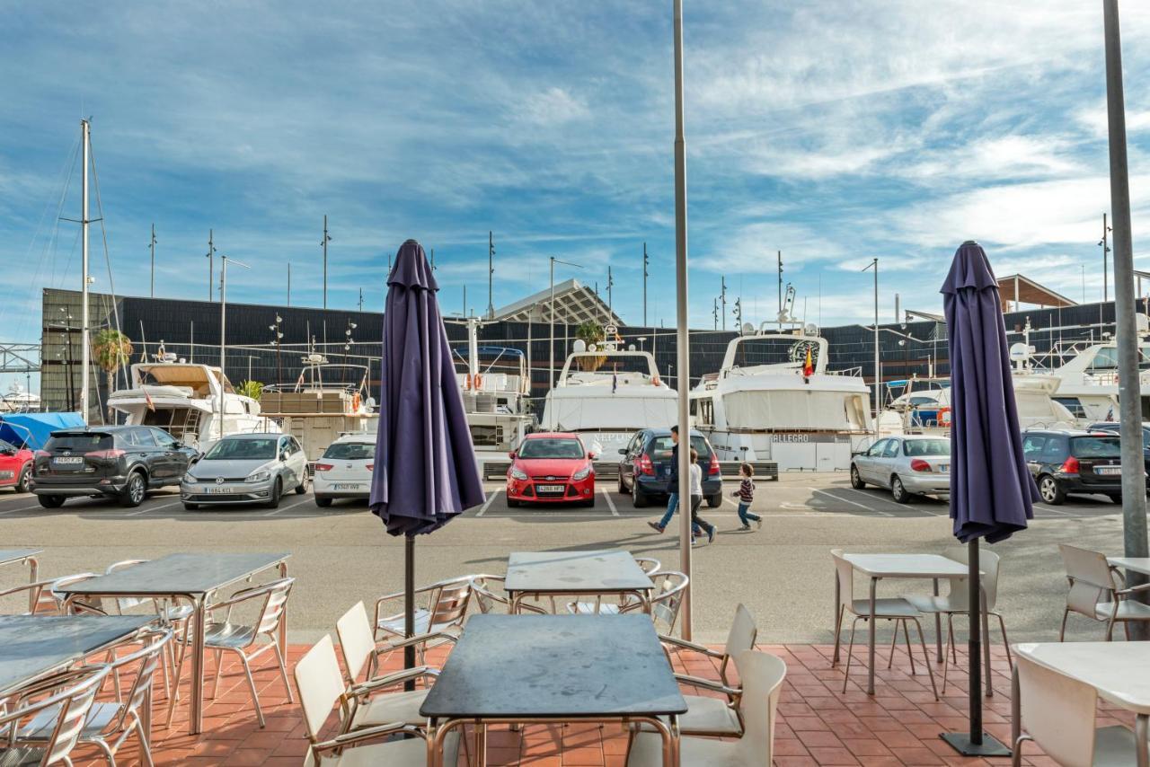 Boat Accommodations Barcelona San Adrián de Besós Zewnętrze zdjęcie